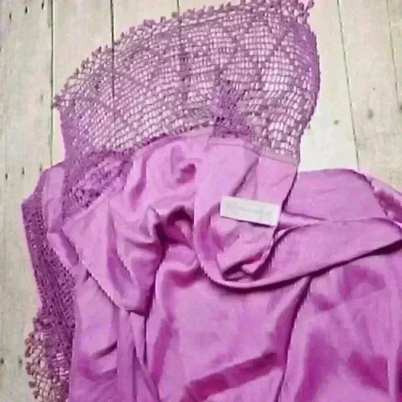 LIZ CLAIBORNE Rectangle ROSE PINK Wide Weave Trim Wrap Hijab Cover Accent Shawl - Picture 5 of 8